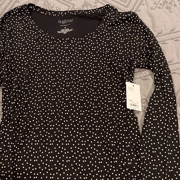 Maternity a:glow Ruched Long Sleeve polkadot Tee - Picture 7 of 7